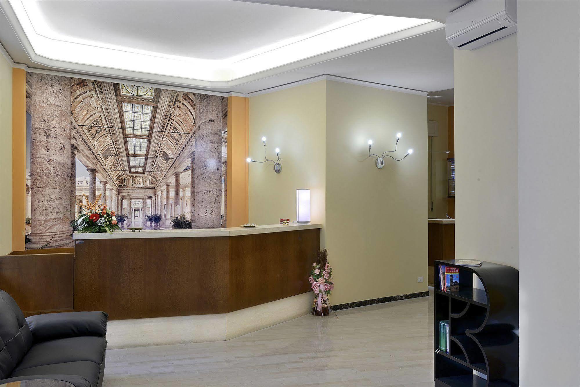 Smart Hotel Bartolini Монтекатини Терме Екстериор снимка